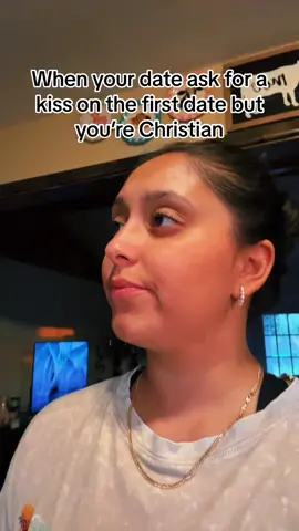 Like sinner please ✋🏽 #christian #christiantiktok #christianhumor #christiandating #dating #firstdate #kiss #foryou #foryoupage #fy #fyp #funny #jawanamann 