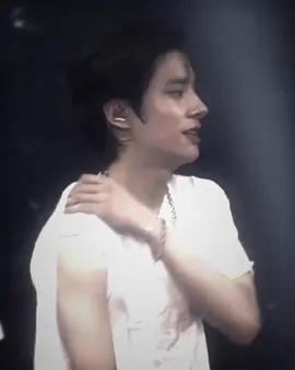 YOU GOT THAT LONG HAIR SLICKED BACK WHITE T-SHIRT #ENHYPEN #JAKE 