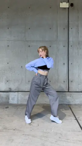 🤫🤫🤫#Shhh #쉿 #KISSOFLIFE #키스오브라이프 #本田仁美 #혼다히토미 