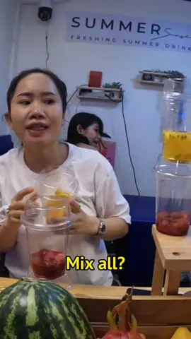$3 Smoothie in Thailand 🇹🇭 #travel #bangkok #thailand #thailandtravel #thailandtiktok #traveltiktok #thaifood #traveltok #smoothie #thailandia #thailand🇹🇭 