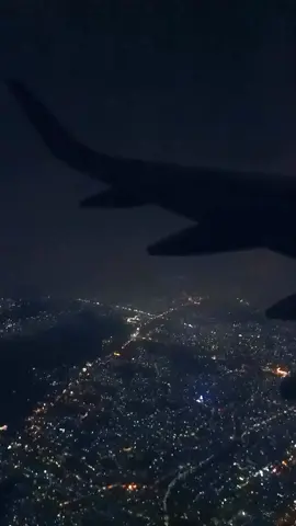 mataram mendung berawan abis ujan #nightview #flight #lombokisland #bandarazainuddinabdulmadjid #lombok #nusatenggarabarat 