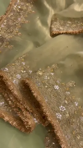 Latest Design #latestdesigns2023❣️🌺 #coolcolors #outfit #green @Fashion Stallion 