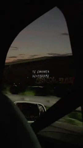 Te encanta destruirme…#ivancornejo #aquiteespero #corridossad #triste #sad #lyrics #fyp #parati #viral #teextraño #heartbroken 