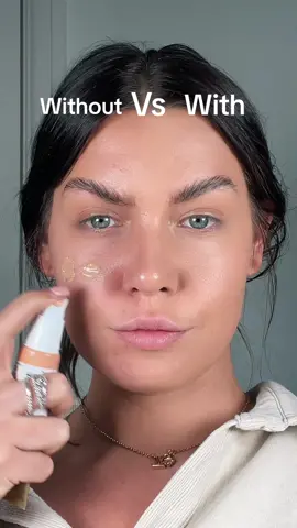 This second skin maxfactor foundation is honestly like a second skin! Good coverage but not heavy!  #fyp #makeup 