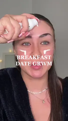 Grwm for a breakfast date ☕️🍳🥐 Dont forget your SPF even in the UK 🌦️ My current go-to is the P20 sensitive face ☀️ (daily spf 50+ for your face is a musssssttt guys 🙌🏼) ad  #ProtectionWithoutCompromise
