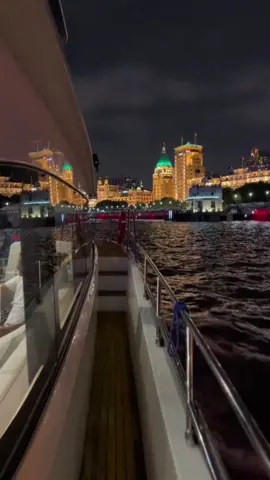 Các bạn đi du thuyền chưa đẹp lắm chỉ có ¥4288 thôi chưa tính tiền ăn trang trí nữa đó 😂 #Linh🇻🇳 #nguoivietsinhsongtaitrungquoc #thuonghai #trungquoc 