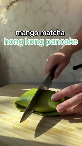 happy matcha monday! decided to do something a bit different for you guys this time! I’ve been wanting to make these hong kong mango pancakes since i’ve seen them blow up on tik tok! and of course i made a matcha version instead.  recipe: 4 eggs 1 tbsp melted butter 1 cup milk 1 cup cake flour 1/2 cup powdered sugar 2 grams of matcha( or how ever much you want!) dash of salt you’ll have to put a thin layer of the batter on a nonstick pan on LOW heat. be patient!! it will come together. ◡̈  . . . . . #matcha #matchadessert #mangopancake #cutedesserts #sfblogger #bayareablogger 