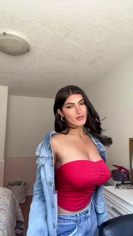 Denim outfit haha #foryou #fypシ #model #punjabi #victoriabc #trending #fitcheck #denim #denimjacket #foryourpage 