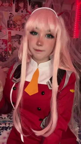 Literally cringing at myself right now 💀🤚#zerotwo #zerotwocosplay #darlinginthefranxxxzerotwo 