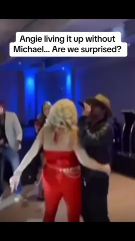 Angela is back at it… 💃🏼 #90dayfianceoftiktok #90dayfianceuk  #90dayfiancebeforethe90days #90daytheotherwaytellall #angelaandmichael #michaelandangela #angela90dayfiance #beforeafterweight #tlctvshows #tlc90dayfiance 