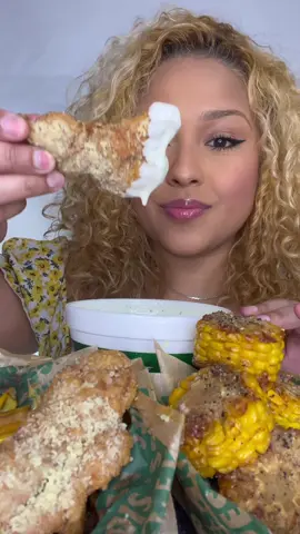 ASMR eating Wingstop #wingstop #wingstopranch #wingstopmukbang #eatingshow #eatwithme #hungrytiktok #eatingshowasmr #asmr #mukbang #fyp #crunchy #mukbangasmr #eating #asmreating #foryou #foryourpage  #Foodie #foodtiktok #asmreating