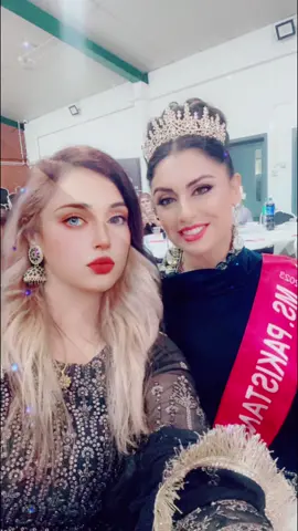 Bohat bura lagta hai itna bura k sirf Allah hi janta hai 😞😞#foryoupage #foryou #viralvideo #tiktokworld #misspqkistam @Tabassum Raja @hussain @Afzaal jutt @hoorainanjum1 @Nomi London boy @Shahrukh Bazigar 🔥 @Shamas Rajpoot143 @Dr Inam Ulhaq @Nasir  Awan 