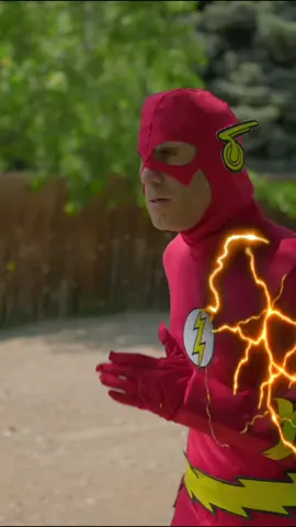 Juan vs The Flash #comedy #funny #fyp #foryou #theflash #theflashmovie #theflashedit 