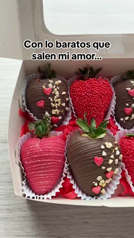 ¿Qué te cuesta? Enviaselo a esa persona 😏😊  #fresas #fresasconchocolate #detalles #cumpleaños 