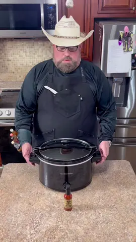 #LearnOnTikTok #delicious #gameday #slowcooker #crocpot #onepotmeals #dip #Recipe #cooking #fyp 