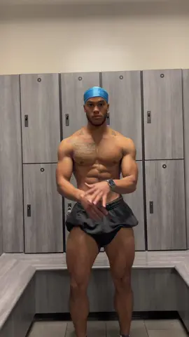 Post leg day shenanigans. Im getting small 🥲#gymshark #painful #Fitness #fyp #legday #GymTok 