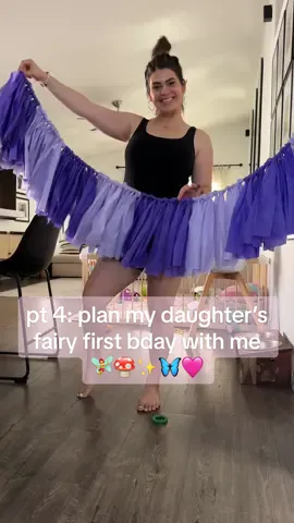 More deets on the diy fringe garland! what do we think about the two toned purple?! 😍 #diygarland #diypartydecor #firstbirthday #fairyfirstbirthday #diymom 