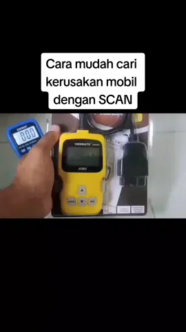 #OBDMate OM500 Car Scanner Mobil OBD2 JOBD EOBD Scanner OBDMATE OM500 adalah alat pembaca kesalahan/code reader alat ini memiliki fungsi dapat mendukung banyak jenis mobil asia, dengan harga yang kompetitif dan operasi yang nyaman. Ini adalah alat yang dioperasikan tanpa bantuan PC. CATATAN: MOHON DAPAT CEK REVIEW DI YOUTUBE TERLEBIH DAHULU SEBELUM MEMBELI UNTUK MEMASTIKAN BAHWA MOBIL ANDA SUPPORT ALAT INI Fungsi: - Dapat digunakan pada mobil keluaran tahun 1996 sampai sekarang - Dengan protokol OBDII Amerika, Eropa, Asia - Mudah untuk mendapatkan penjelasan dari MIL - Dapat membaca kode DTC generic (P0,P2,P3 dan U0) - Spesifikasi pabrikan P1, P3 dan U1 dan kode DTC pending Package Contents: 1 x OBDMate OM500 , 1 x User Manual