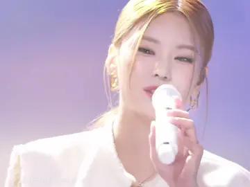 This is how powerful Yeji’s vocals is. She can definitely perform any song so easily and well🥹🤍 #yeji #itzy 