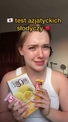 Wolicie biały czy mleczny kitkat? 🤔 #testjedzenia #tasteseekers Dzięki @Sklep Scrummy za paczkę! 🫶🏻 #barter 