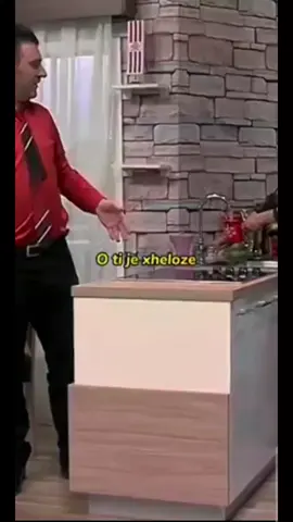 #fyp #tetov #gjilan🇽🇰 #ferizaj05 #prishtina #schweiz🇨🇭 #foryoupage #allbania #stupcat #tirona #fy #gjermania🇩🇪🇦🇱 #viral #tiktokkosova #shkupi🇦🇱 #maqedonia #humor #foryou #vushtrri02 #kumanova🇦🇱 