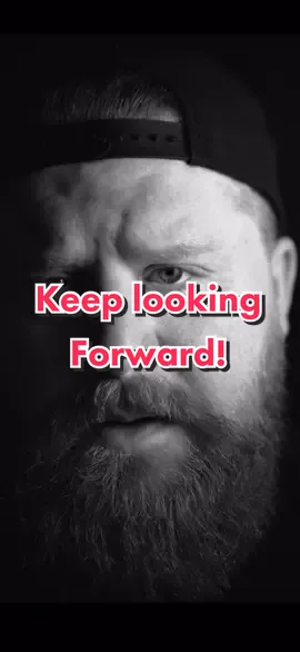 Dont look back at the past, keep your eyes on the toad and stay present!! #quotes #quote #MentalHealth #positivity #positivevibes 