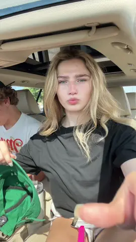 In da car #grwm #grwmmakeup #makeup #grwmroutine #fyp #couple #foryoupage 