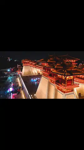 如果你喜欢一个人，就带她来感受下洛阳的大唐盛世。@DOU+🇨🇳 