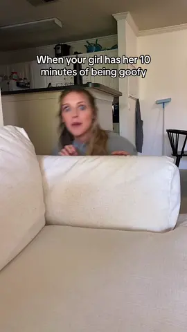 When your girl has her 10 minutes of being goofy🤣🙈 #funny #couple #Relationship #relateable #couplecomedy #couplegoals #couplestiktok #coupletok #marriagehumor 