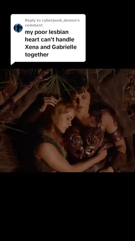 Replying to @cyberpunk_demon One of my favorite scenes! #xenawarriorprincess #xenatok #sapphic #wlw #🏳️‍🌈 
