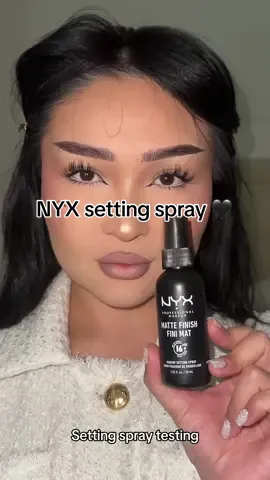 Replying to @Yolo setting spray testing 💯  #settingspray #settingspraytest #makeuptest #nyxsettingspray #nyxcosmetics #makeuptesting #smudgeproofmakeup #settingsprayviral 