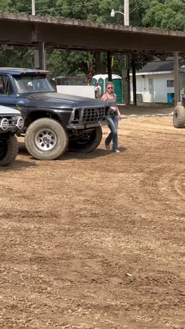 f100 goes hard  #midwestdirtfest #prerunner #michigan #silverlakesanddunes #midwestprerunners #prerunnernation #michigan #girlswithtrucks #girlswhodrive #f100 #dentside #bigblock #533ci #terracrew #shreddy #offroad #longtravel #beamteam #4link #prpseats #coilovers #fabrication #builtnotbought #blondes #tatted #valleymotocross #holleyefi #fypシ