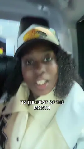 finally didnt miss it @MADISON B♡ @Debbiee #firstofthemonth #fyp #foryoupage #ct #mass #blowthisup #trending 
