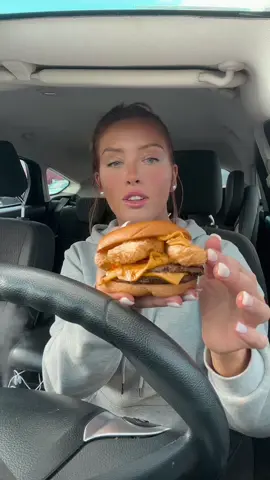 Replying to @stacyxx92 