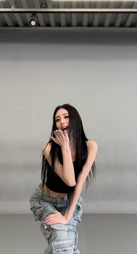 🥊 유우나 왕! 하고 먹어버려 다🥊 #ITZY #있지 #YUNA #유나 #ITZY_KILLMYDOUBT #ITZY_CAKE #CakeChallenge