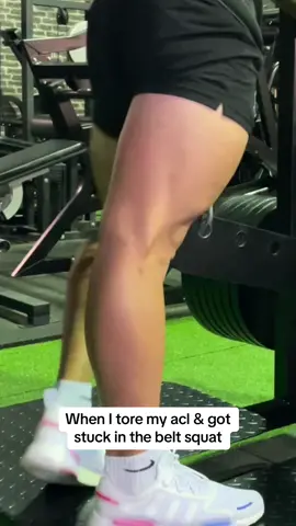 Damn i was smoll back then #beltsquat #injury #legday 