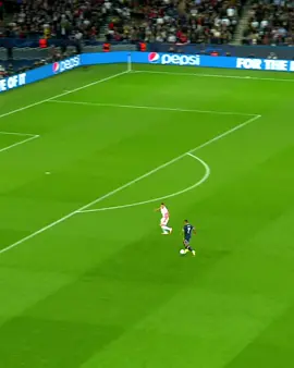 Cold celebration cold player #mbappe #kylian #psg #psgxmbappe #kylianmbappe #kneeslide 