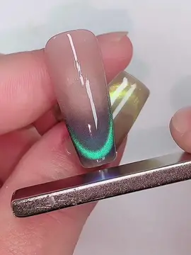 Cat eye 🌟 nails #nails #trendnail2023 #nailart #nailtutorial #nailtech #naildesigns #diynailsathome #cateyenails 