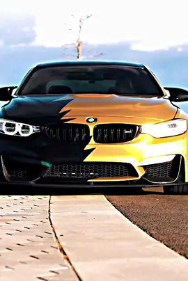 𝐆𝐨𝐥𝐝𝐞𝐧 𝐌𝟒 ⚜️ • 🎥 Director T #bmw #m4 #f82 #car #edit #trending #viral #fypシ #foryou 