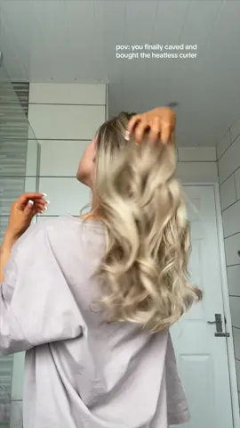late to the hype on the heatless curls trend #heatlesscurls #heatlesshair #haircare 