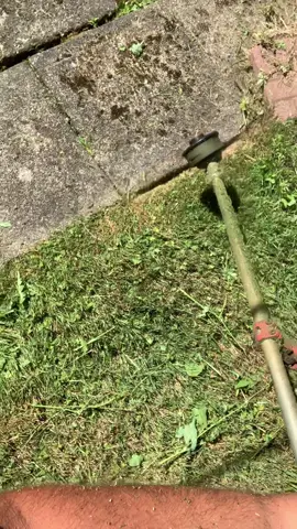 Ran out of line 😅 #theraputic #fyp #fypシ #oddlysatisfying #satisfying #satisfyingvideo #landscaping #landscape #mowing #grass #edging 