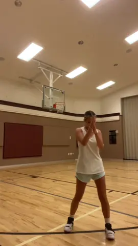 why am i so awkward 😭 #basketball #gym #girlbasketball 