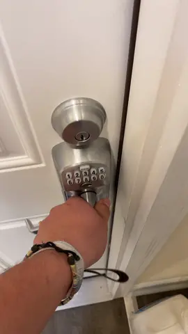 Welcome to my TEMPORARY depression pit #fyp #apartmenttour 