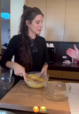 GOD IS A WOMAN AND HER NAME IS SANDRA BULLOCK 🙈😭🥹#sandrabullock #sandrabullockedit #foryou #fyp #middleageactresses #theproposalmovie #speed #misscongenialitymovie #oceans8 #actress #sandrabullocksupremacy #sandrabullockfan #sandrabullockmovies #cooking #jenniferaniston 