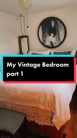 #bedroom #plantcollection #vintage #bed #plantlover #fyp #plantcommunity #plantcollection #homedecor #apartmentdecor #facebookmarketplace #maximalistdecor 