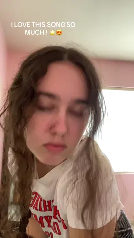 Just a teenage girl dancing in my teenage girl room 💌⭐️🎀🫶🏻✨