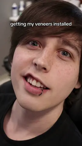 @Vogue Dental Studios sparkle sparkle