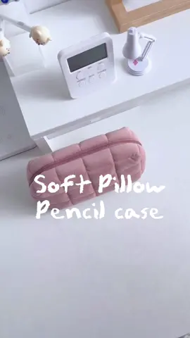 Large capacity pencil/make up pillow pouch 🤍 Super aesthetic 🤍 Clock my basket to order 🛒 #foryou #fyp #pencilcase #pencilcaseaesthetic #pillowpouch #softpillowpouch 
