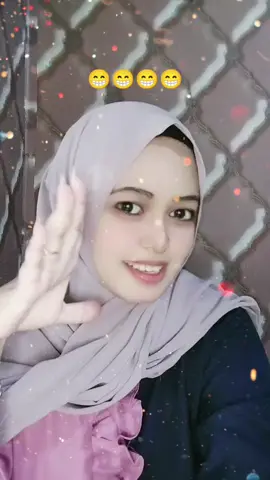 #fyp #live setiap jam 09.00 pagi.  ngobrol asyik aja di room ku... no baper 😍😍