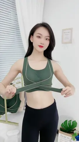 The secret to not having side boobs at 44 tuns out to be it !#undergarments #bra #fyp #foryou #sportsunderwear 